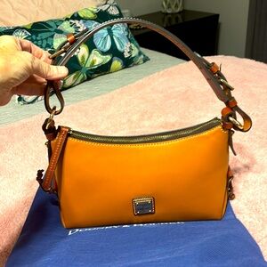 Dooney Bourke shoulder bag